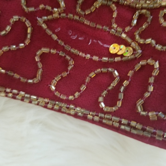 Beautiful Hand Beaded Bellydancing two piece - Picture 5 of 7